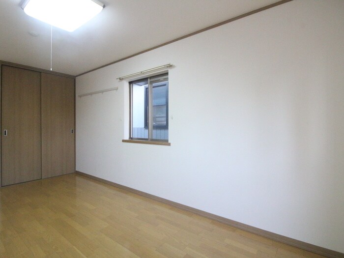 物件内観写真18　(居室)