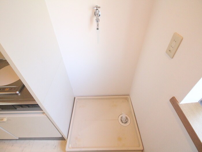 物件内観写真19　(洗濯機置場)