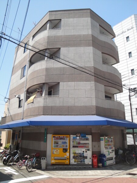 Ｔ＆Ｔ外観写真