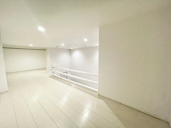 物件内観写真9　(ロフト)