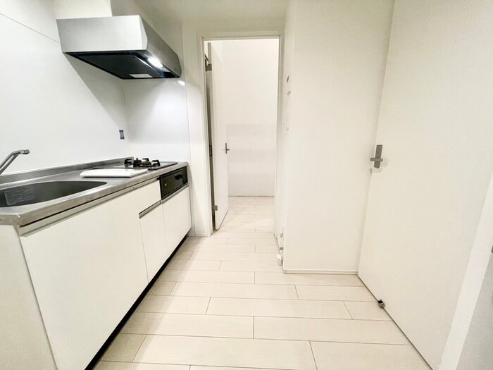 物件内観写真16　(廊下)