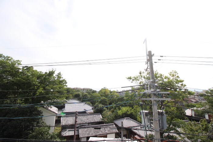 物件内観写真16　(室内からの展望)