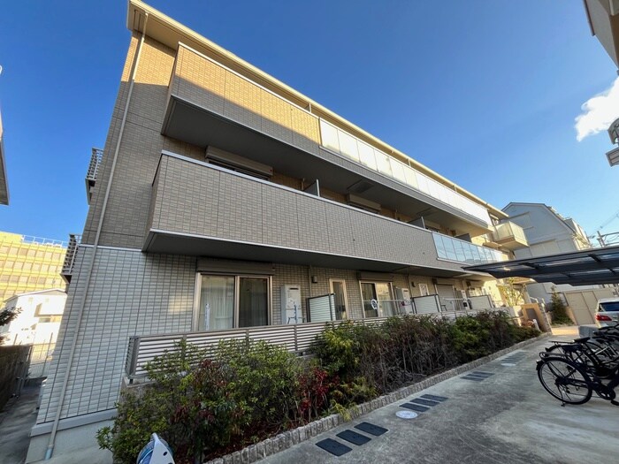 物件外観写真2　(外観写真)