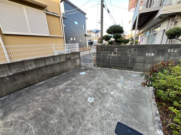 バイク置き場
