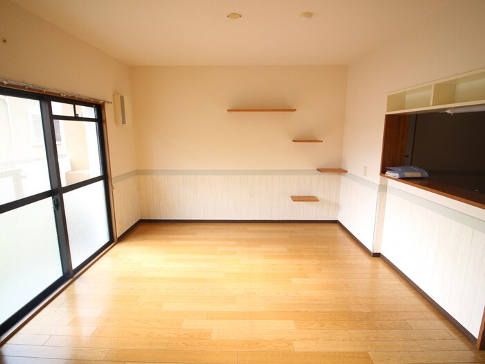 物件内観写真8　(居室)