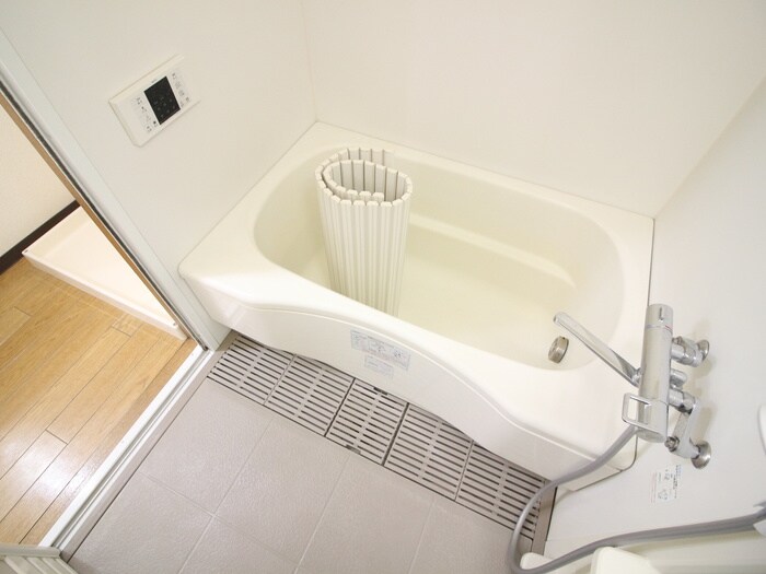 物件内観写真12　(バス／シャワールーム等)