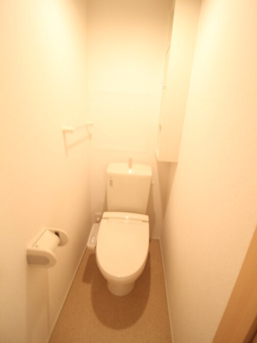 物件内観写真12　(トイレ)