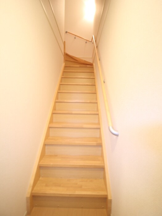 物件内観写真19　(廊下)