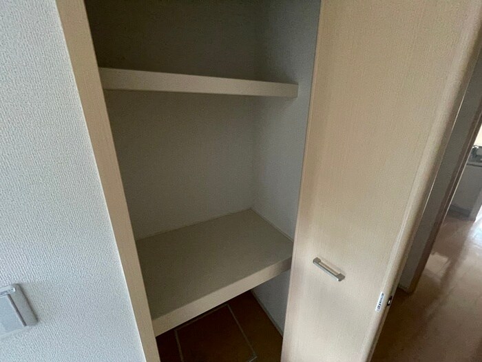 物件内観写真22　(収納)