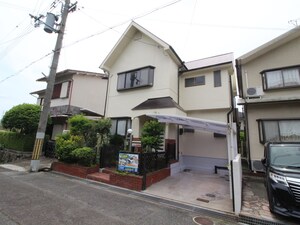東香里1丁目貸家外観写真