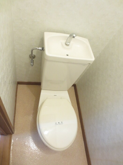 物件内観写真13　(トイレ)