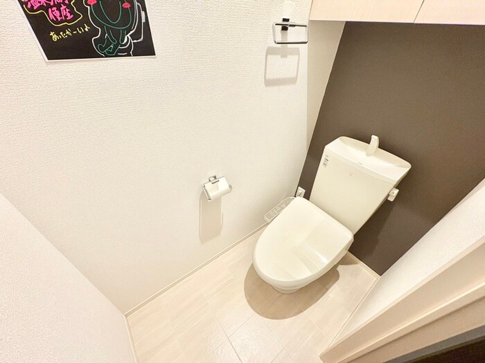 物件内観写真12　(トイレ)