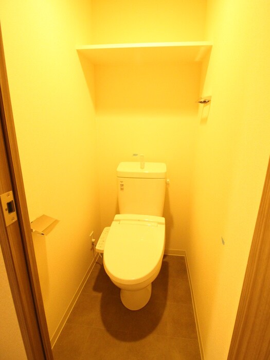 物件内観写真11　(トイレ)