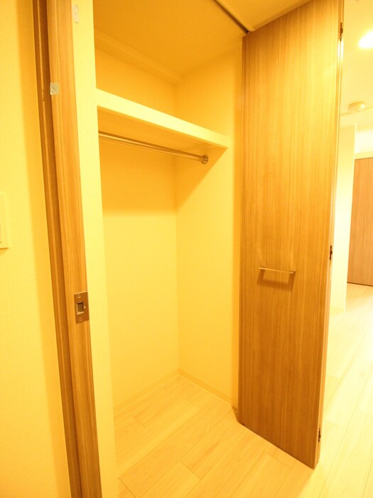 物件内観写真15　(収納)