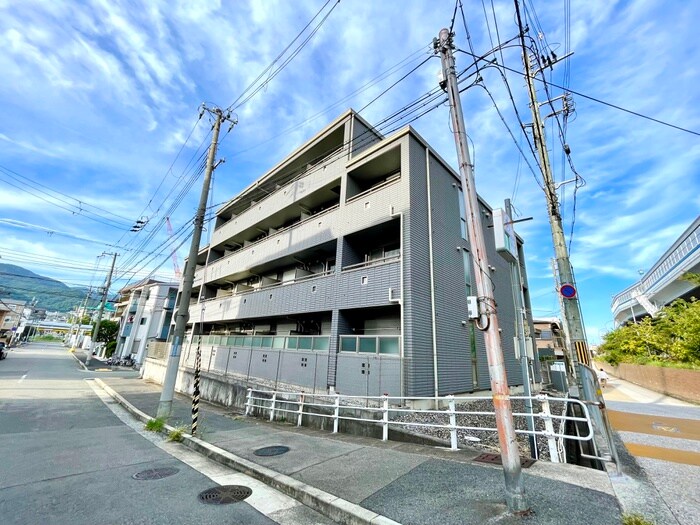 物件外観写真3　(外観写真)