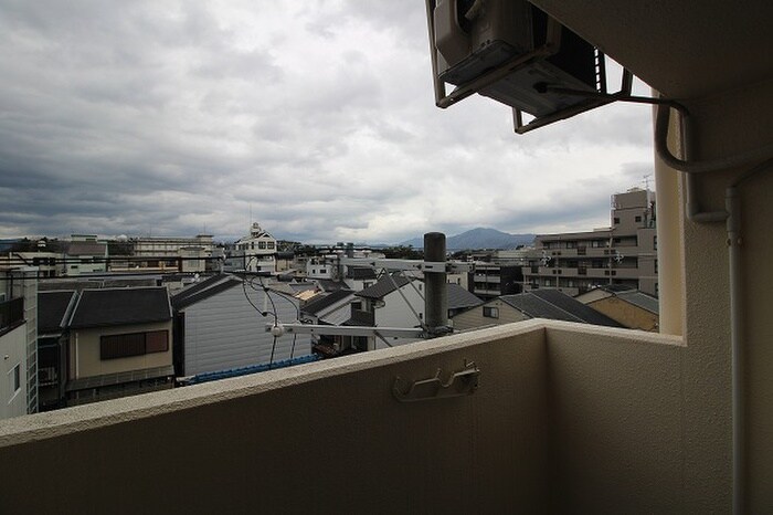 物件内観写真18　(室内からの展望)