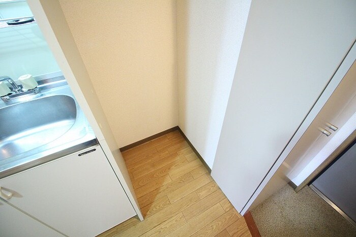 物件内観写真20　(廊下)