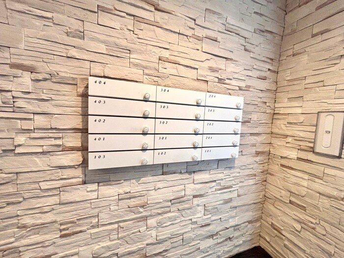 物件外観写真6　(建物設備)