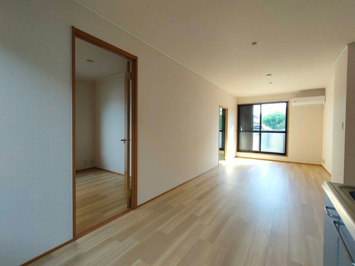 物件内観写真7　(居室)