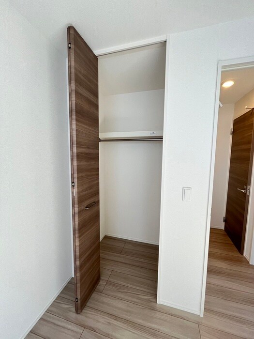 物件内観写真15　(収納)