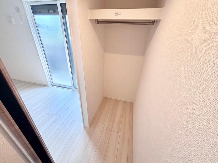 物件内観写真16　(収納)
