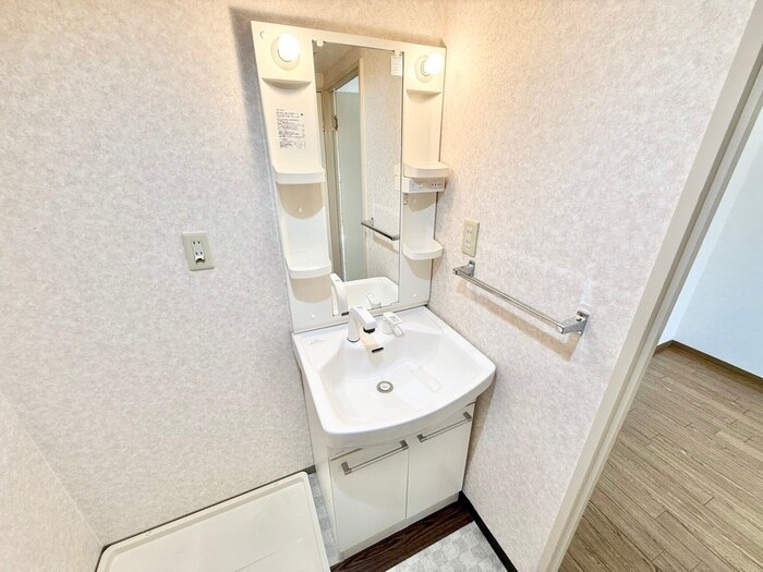 物件内観写真14　(洗面)