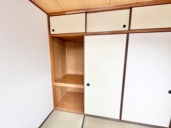 物件内観写真16　(収納)