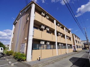 クロ－バ－36外観写真