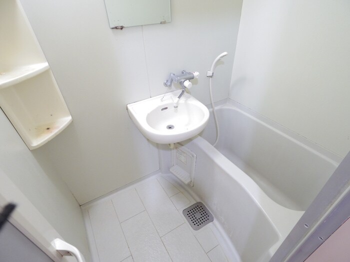 物件内観写真12　(バス／シャワールーム等)