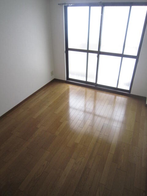 物件内観写真11　(居室)