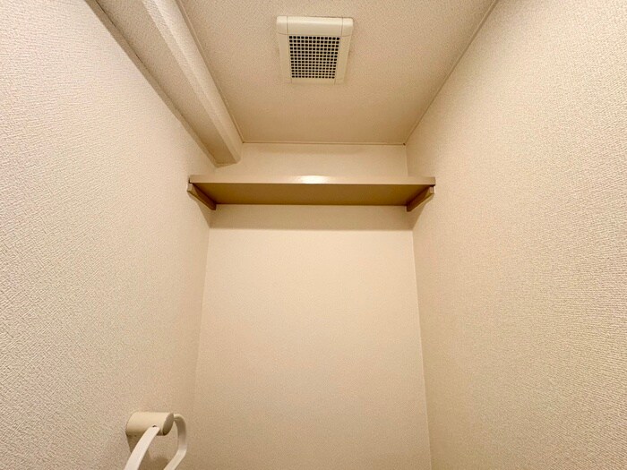 物件内観写真14　(収納)