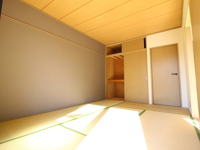 物件内観写真7　(居室)