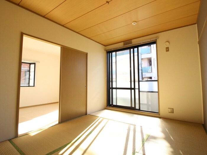 物件内観写真14　(居室)