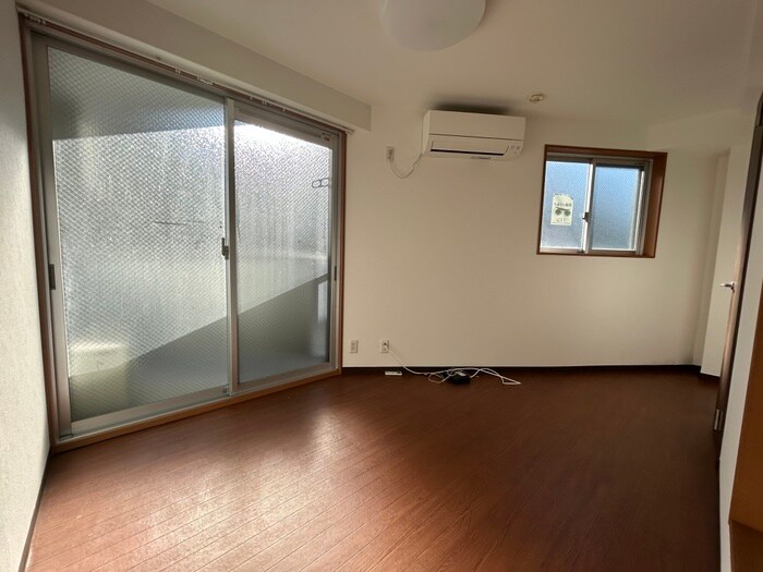 物件内観写真14　(居室)