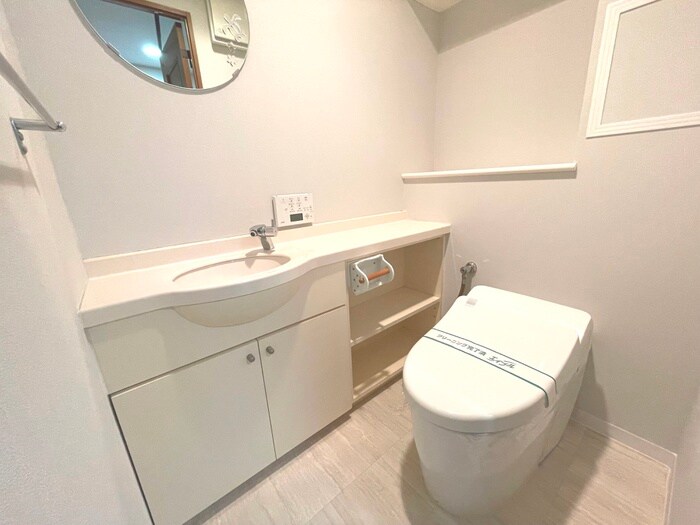 物件内観写真10　(トイレ)