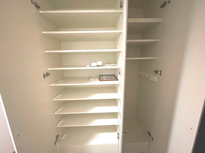 物件内観写真18　(靴箱)