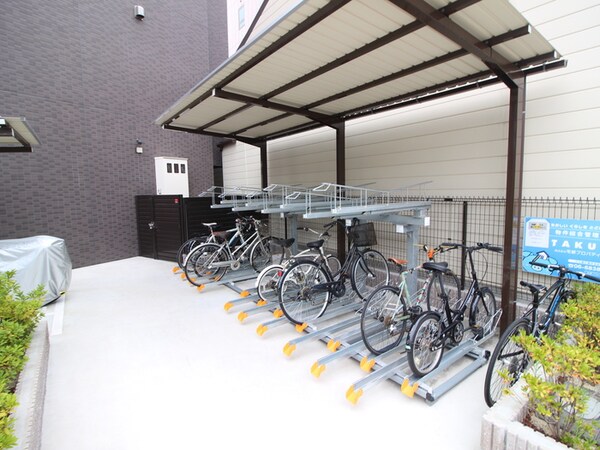 駐輪場