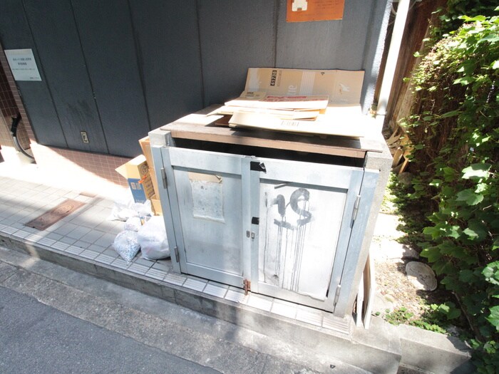 物件外観写真6　(建物設備)