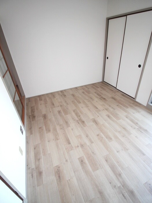 物件内観写真12　(居室)