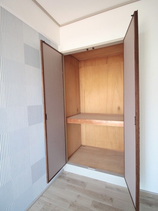 物件内観写真15　(収納)