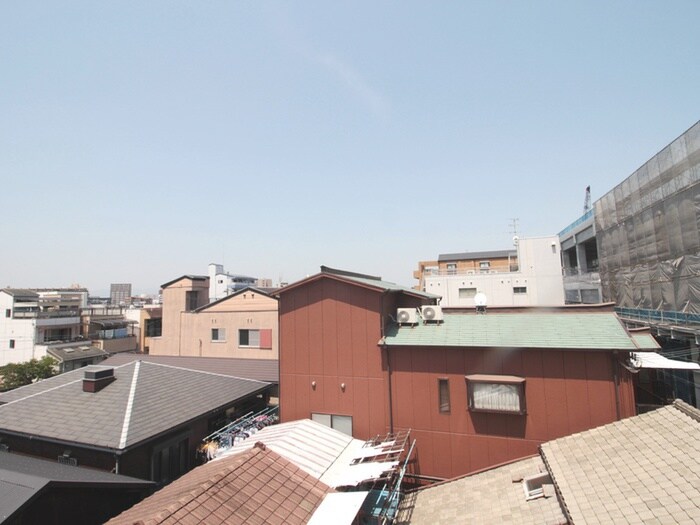 物件内観写真22　(室内からの展望)