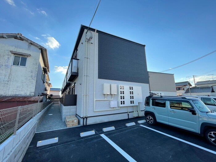 物件外観写真5　(外観写真)