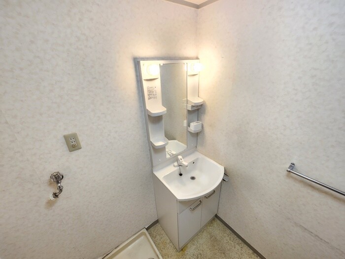 物件内観写真9　(洗面)