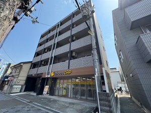 リブ工大前外観写真