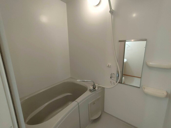 物件内観写真12　(バス／シャワールーム等)