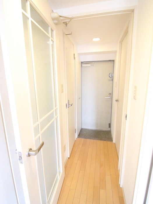 物件内観写真19　(廊下)