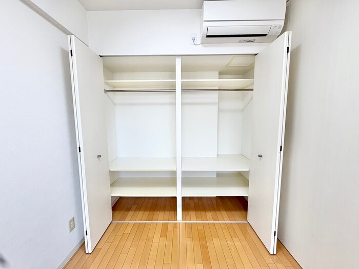 物件内観写真21　(収納)