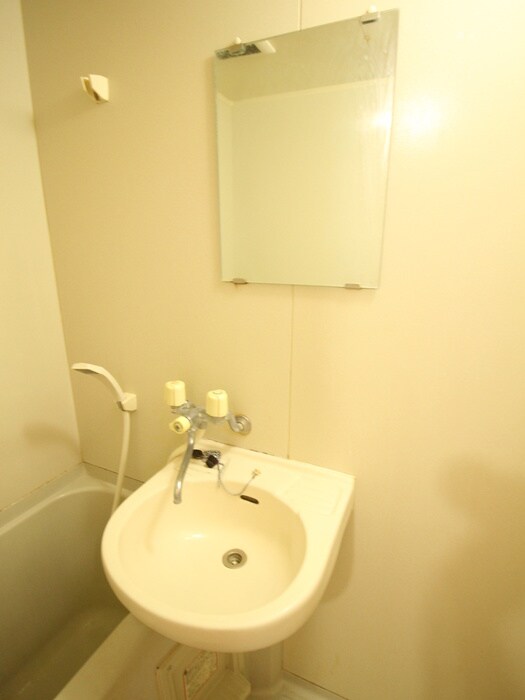 物件内観写真11　(洗面)