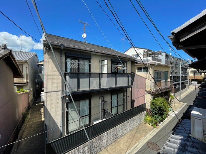 物件内観写真12　(室内からの展望)