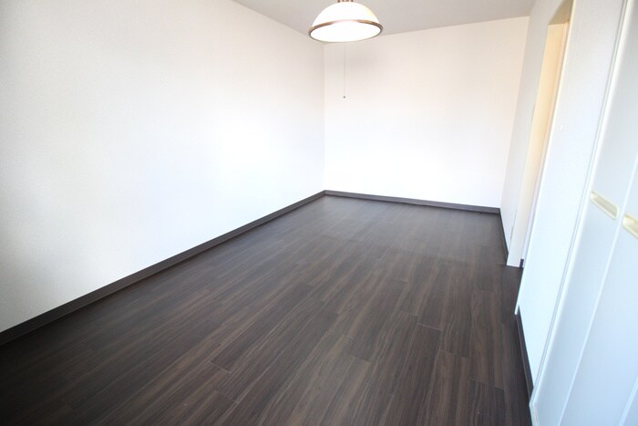 物件内観写真17　(居室)